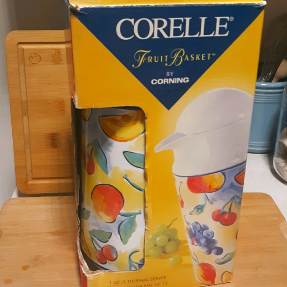 CORELLE FRUIT BASKET THERMIQUE CARAFE PITCHER GUC